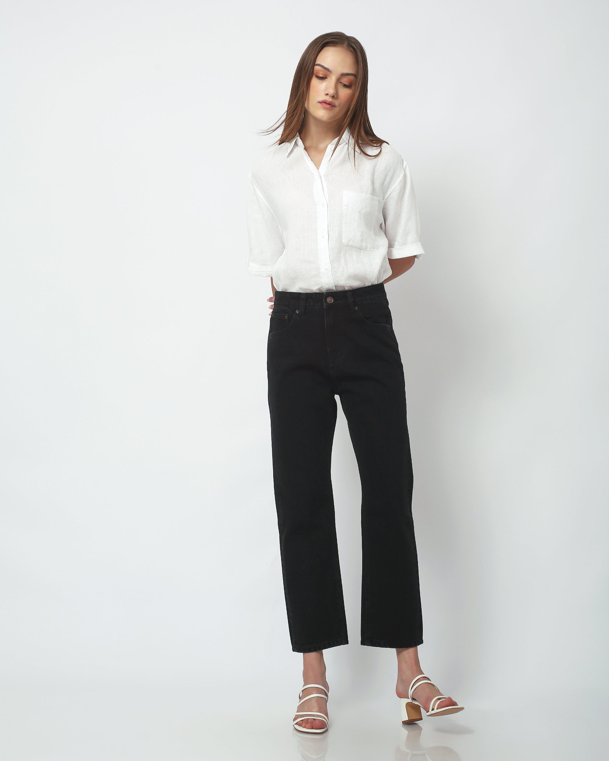 Buy Women's Brown Relaxed Fit Trousers Online at Bewakoof